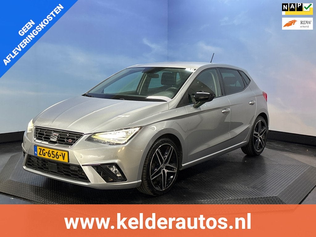 Seat Ibiza 1.0 TSI FR Business Intense CarPlay, Stoelverwarm, Voorwielaandrijving, Stof, 95 pk, Ibiza