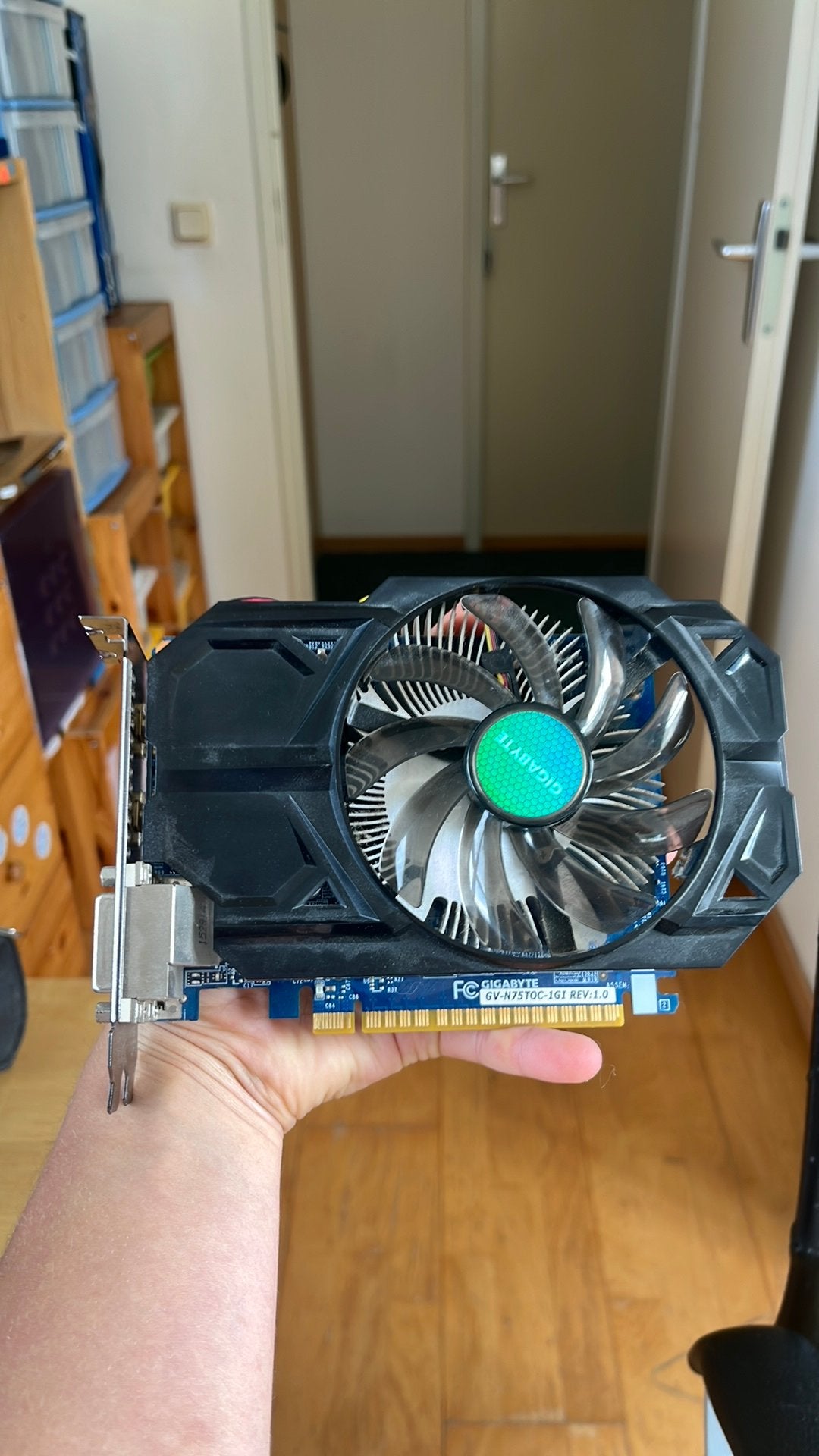 Nvidia gforce GTX 750 ti  1gb, Ophalen of Verzenden, Zo goed als nieuw, GDDR5