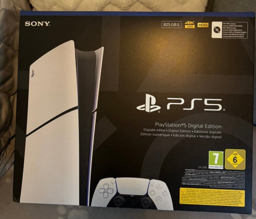 Playstation 5 825gb geseald, Spelcomputers en Games, Ophalen of Verzenden, Nieuw