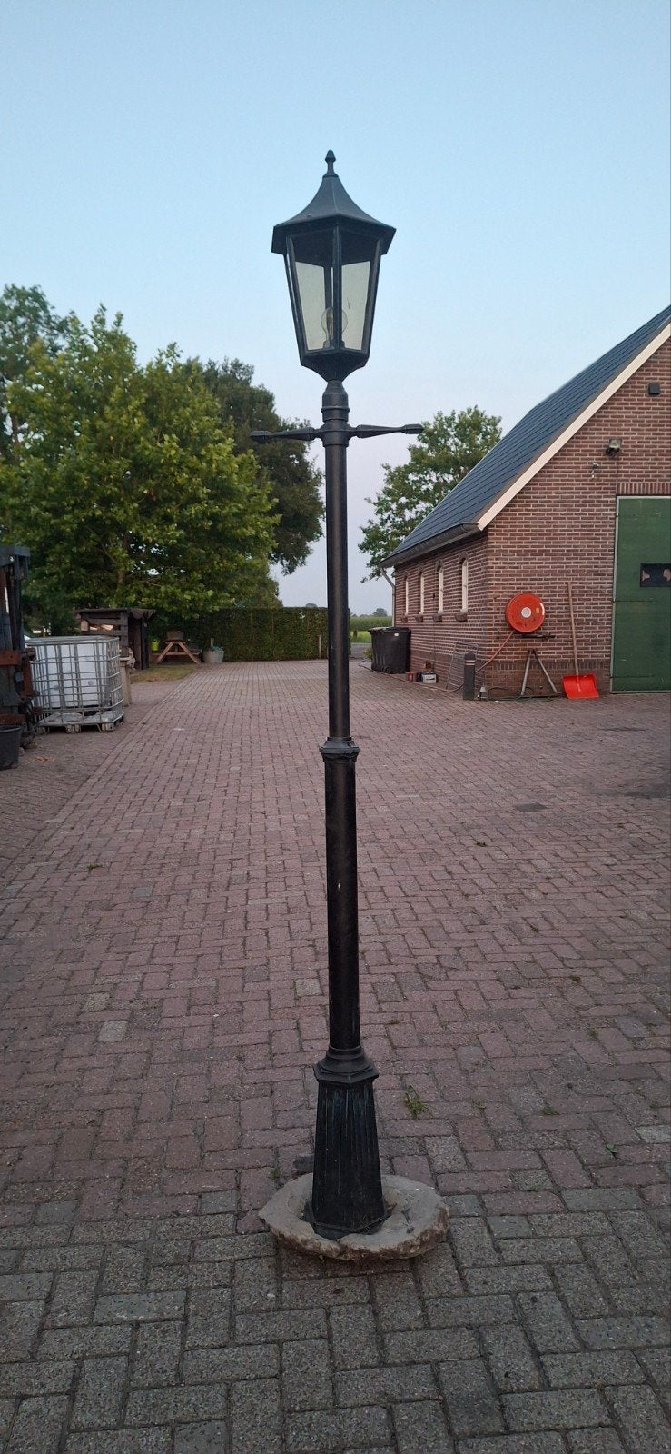 Buitenlamp lantaarn, Ophalen, Gebruikt, Staande lamp, Netvoeding