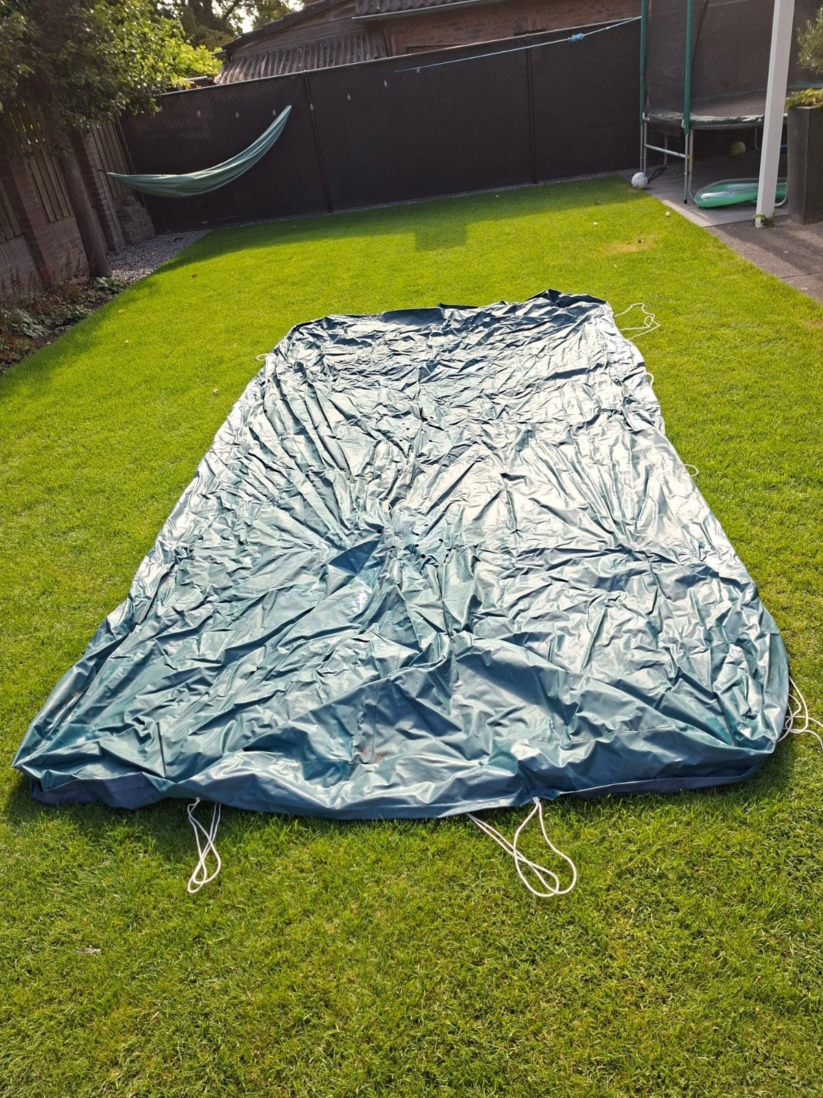 Intex zwembadafdekzeil 8' x 16' (244 x 488 cm), Ophalen, Gebruikt, Afdekzeil
