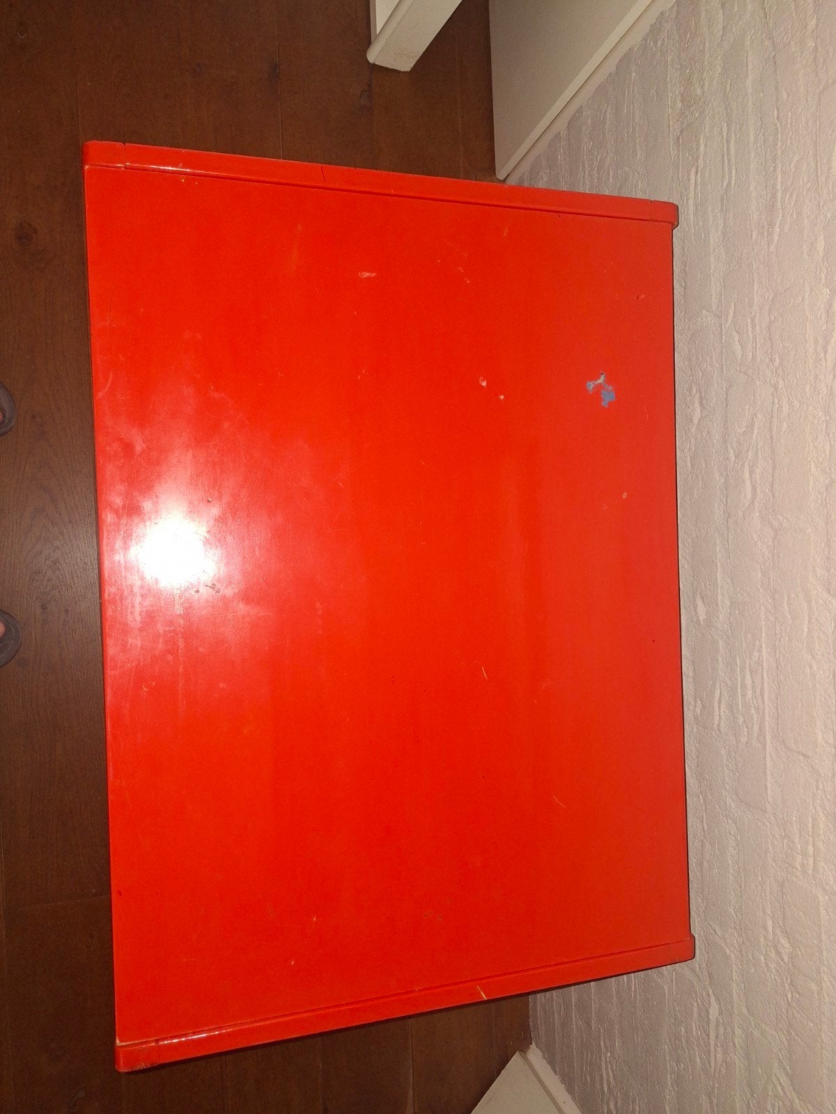 Compact rood kinderbureau - ideaal voor kleine ruimtes, Ophalen, Gebruikt, Rood, Kinderbureau