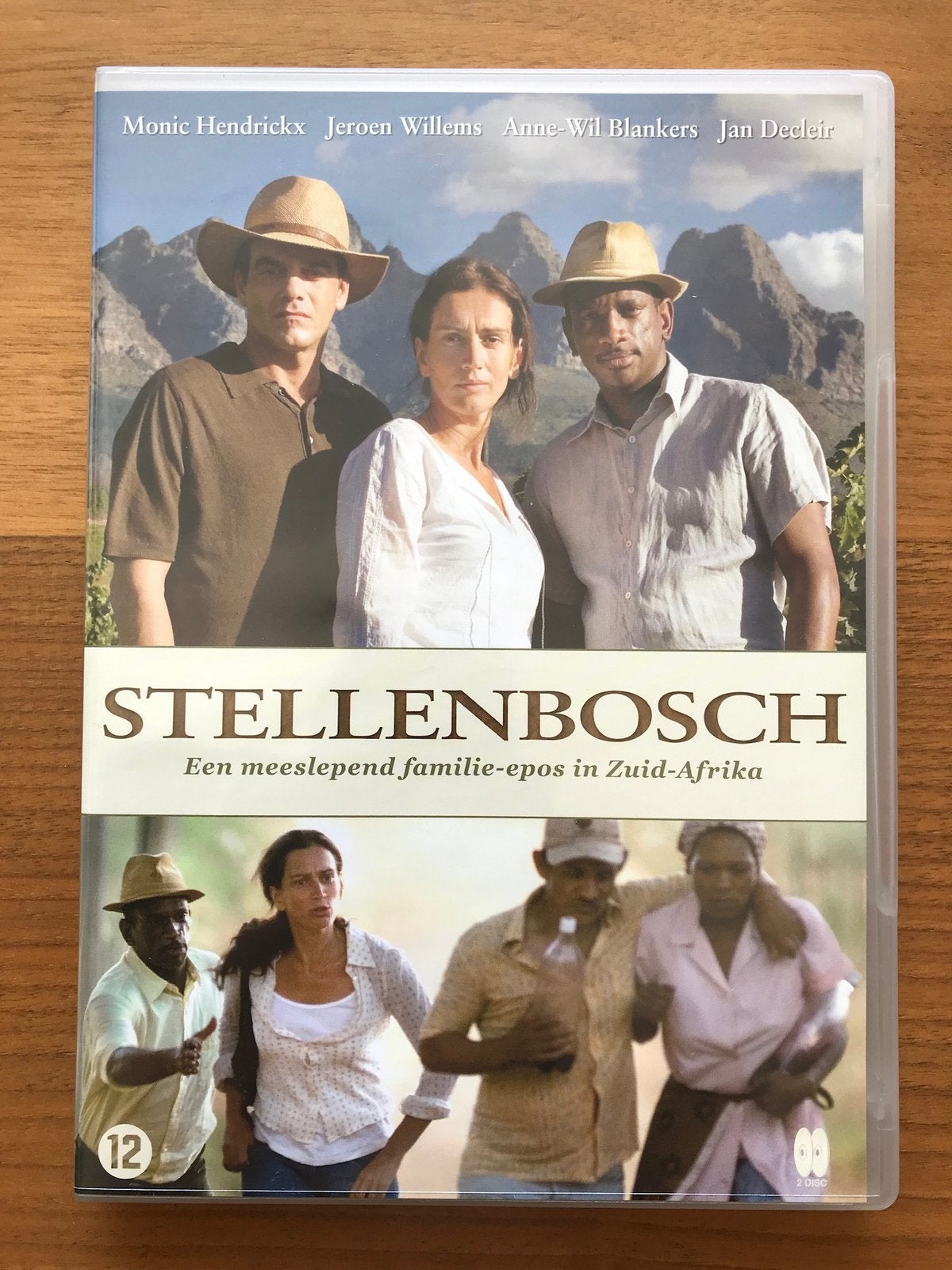 Stellenbosch - Meeslepend Familie-epos (2 DVD), Drama, Nieuw in verpakking, Vanaf 12 jaar, Ophalen of Verzenden