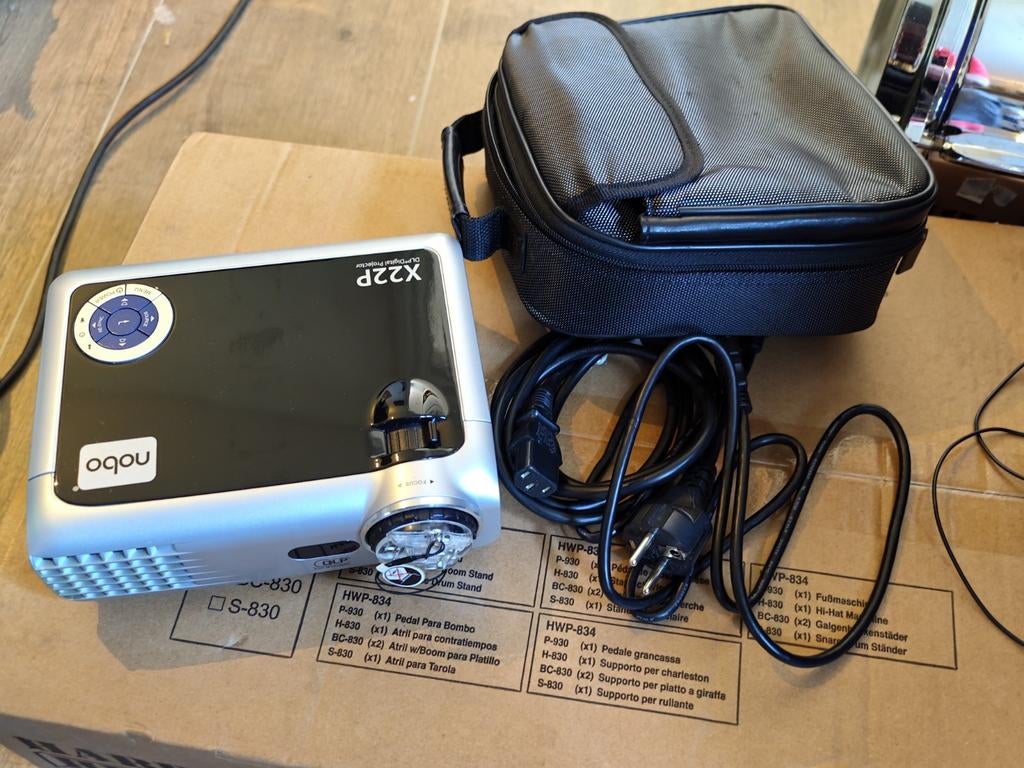 Oqou X22P DLP Digitale Projector met Draagtas, Gebruikt, Oqou, Ophalen of Verzenden, DLP