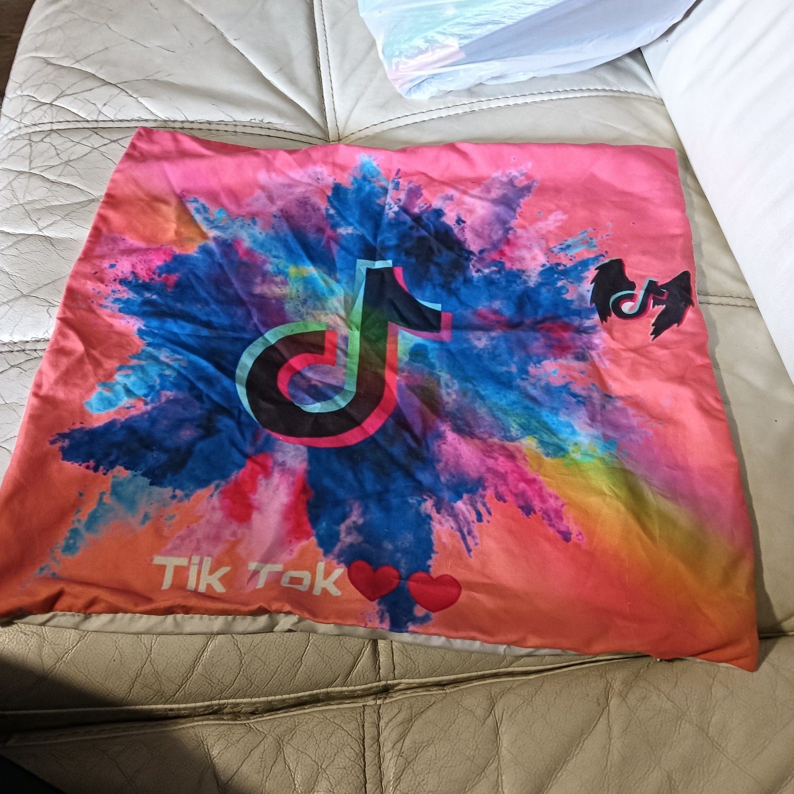TikTok Kussensloop 40x40 cm - Kleurrijk Design, Overige merken, Met print, Meerkleurig, Ophalen of Verzenden