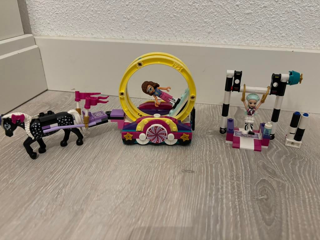 Lego friends - magische acrobatiek - 41686, Ophalen of Verzenden, Zo goed als nieuw