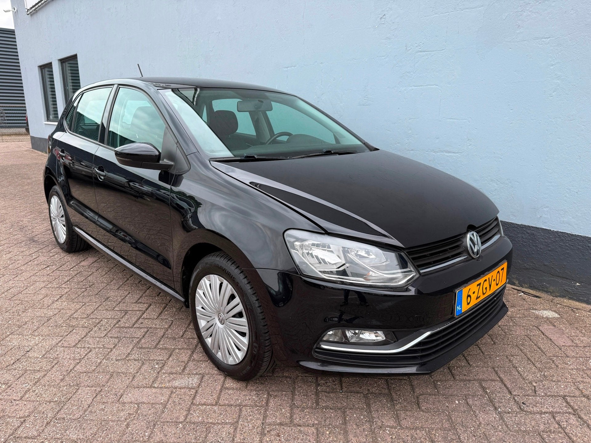 Volkswagen Polo 1.0 Comfortline 5-Deurs - Airco, Met garantie (alle), Zwart, Origineel Nederlands, Bedrijf
