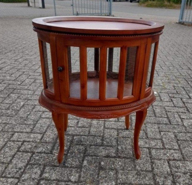 Noten thee tafel kastje ovaal model met dienblad 70x50 h80, Ophalen