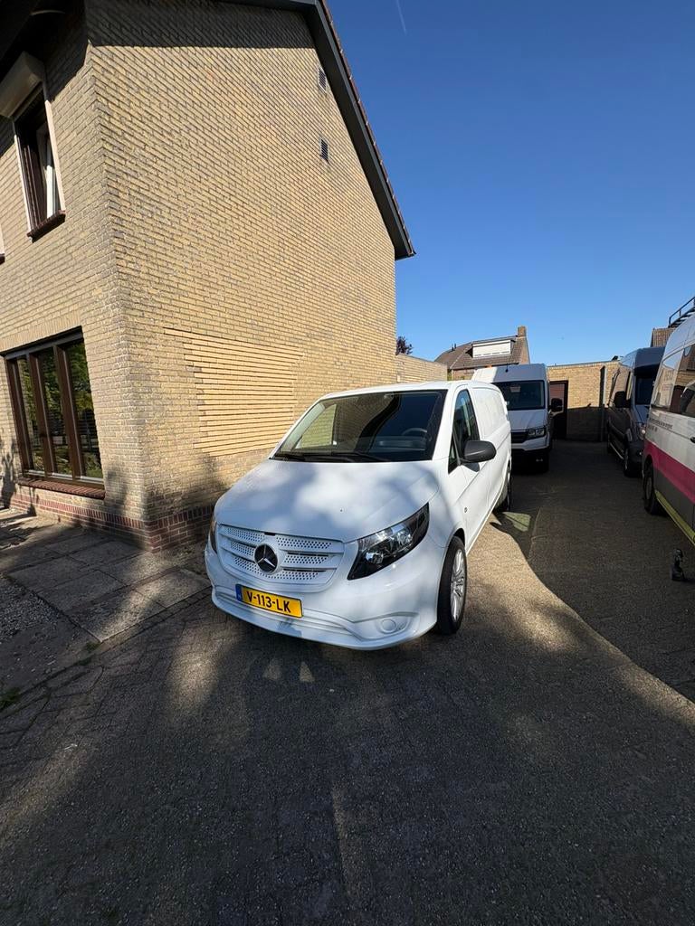 Mercedes-Benz Vito 1.6 CDI 84KW 2018, Stof, 4 cilinders, 2000 kg, Wit