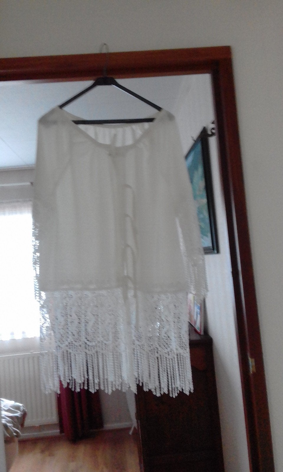Witte blouse met kant en franjes, maat 40/42, Kleding | Dames, Blouses en Tunieken, Verzenden, Maat 38/40 (M), Wit