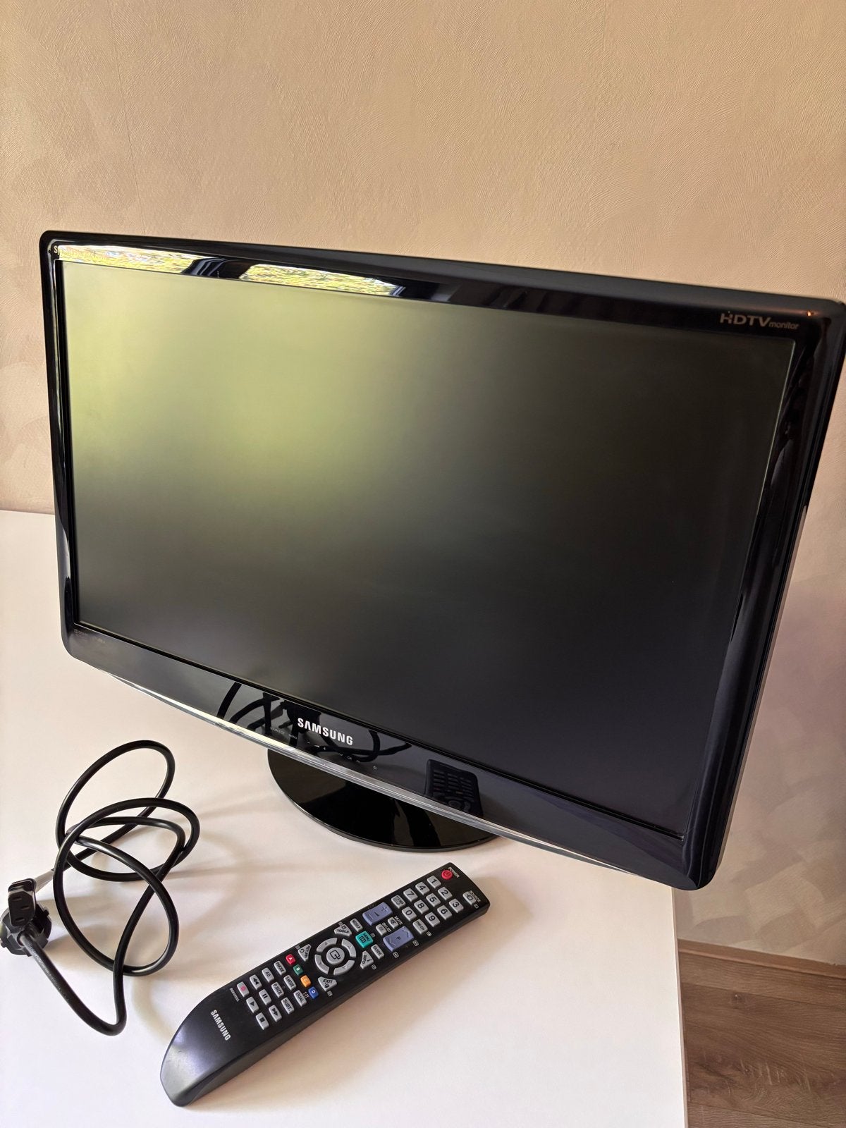 Samsung SyncMaster B2430HD TV/Monitor, Ophalen of Verzenden, Zo goed als nieuw, Samsung, 60 tot 80 cm