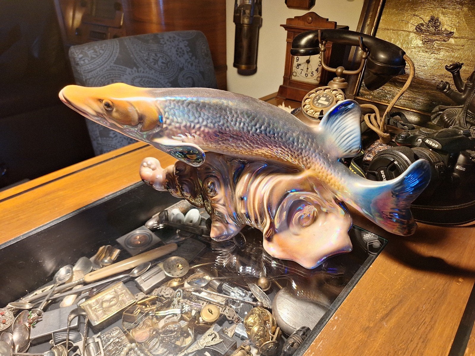 Vintage Keramische  Glanzende Snoek, Ophalen