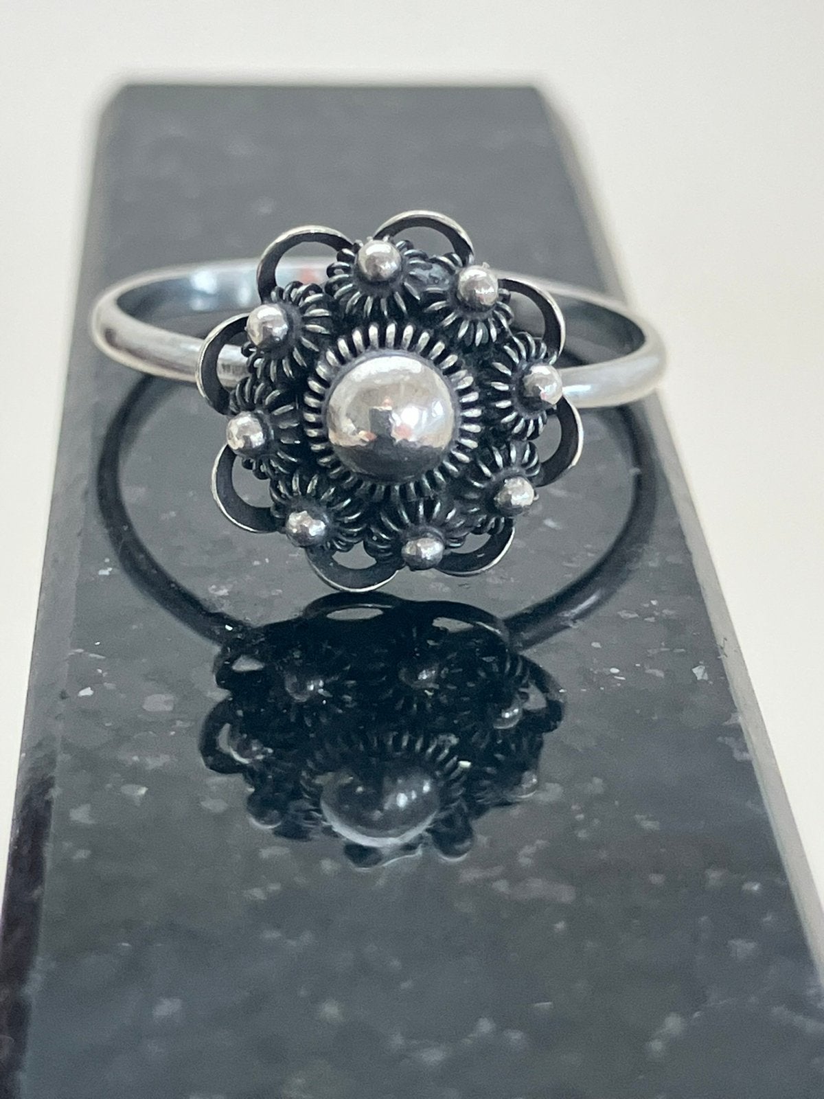 Zilveren ring Zeeuwse knoop, Ophalen of Verzenden, Dame, Zilver, Kleiner dan 17