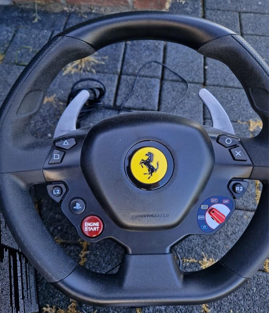 Thrustmaster T80 Ferrari 488 GTB – racestuur PS4 + pedalen, Ophalen, Zo goed als nieuw, Stuur of Pedalen, PlayStation 4