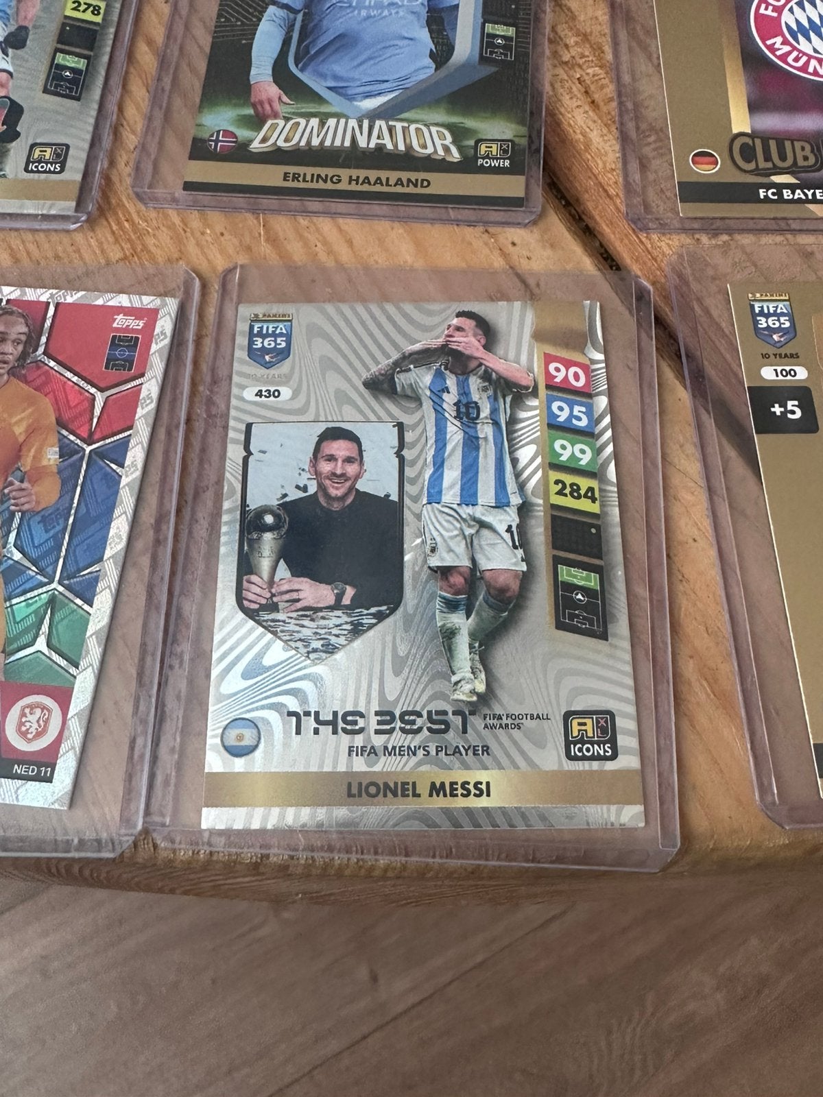 Panini 10 Years FIFA 365 Cards AdrenalynXL, Ophalen of Verzenden, Zo goed als nieuw, Meerdere kaarten, Foil