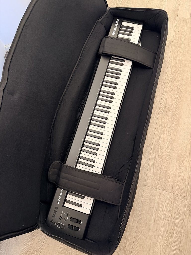 M-Audio Keystation 88 MK3 + Gator case + sustainpedaal, Muziek en Instrumenten, Midi-apparatuur, Ophalen, Gebruikt