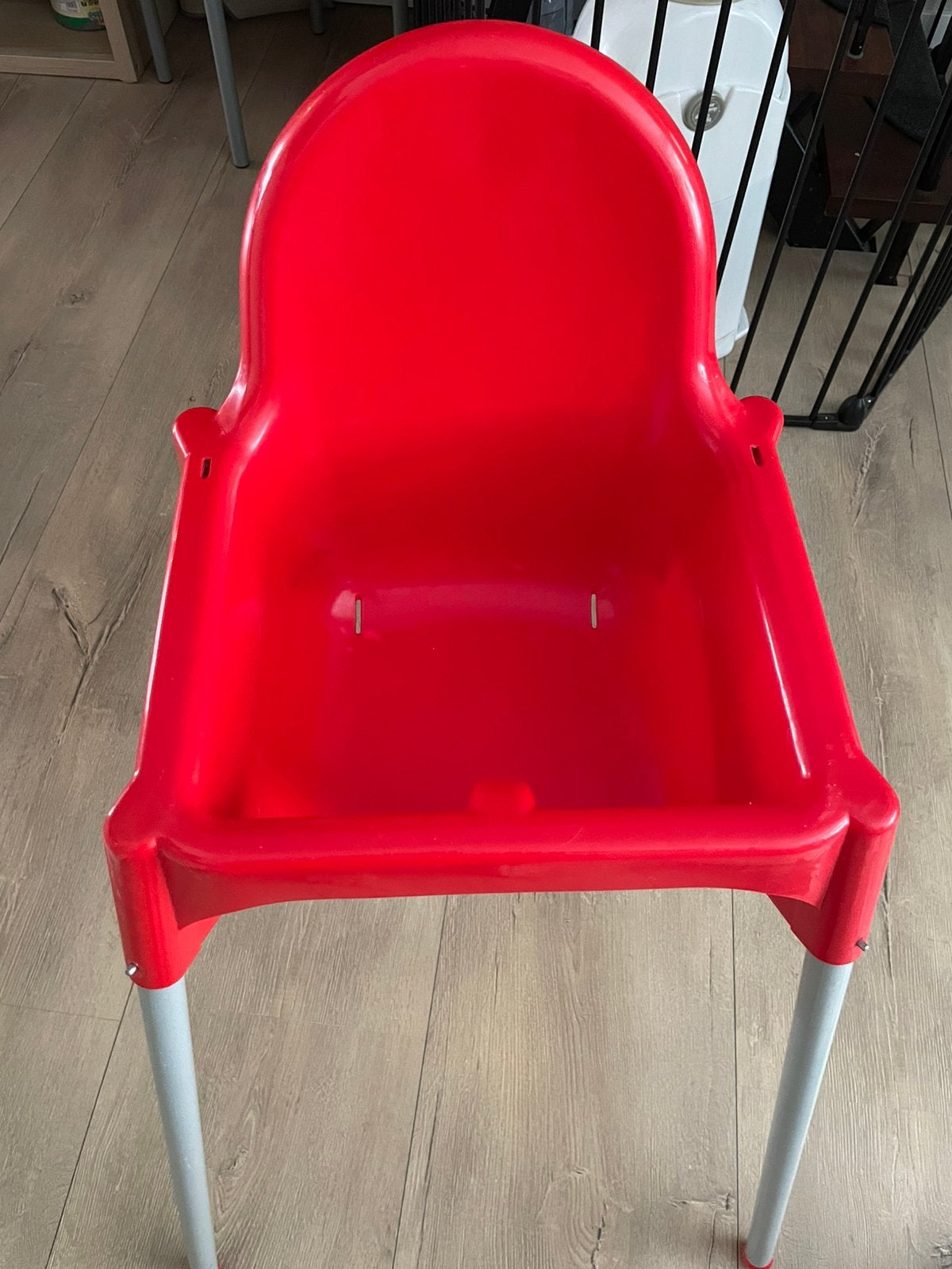 Rode ikea kinderstoel, zonder riempje, Ophalen, Gebruikt, Overige typen