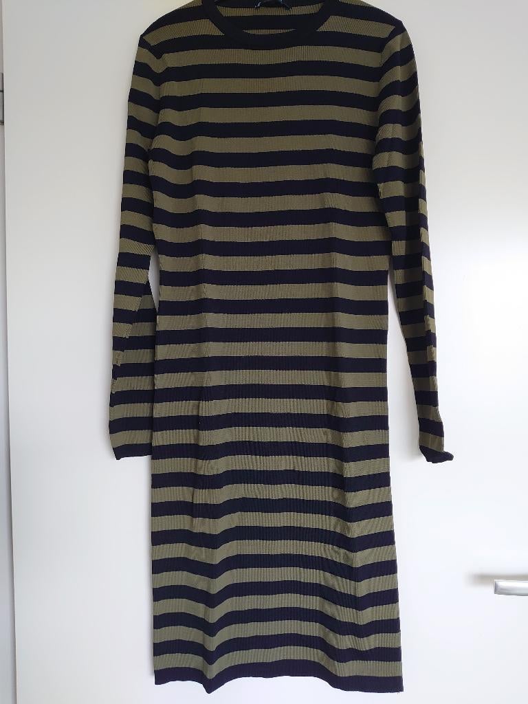 jurk Nikkie maat 42 Nieuw, Verzenden, Zwart, Maat 42/44 (L), Nieuw