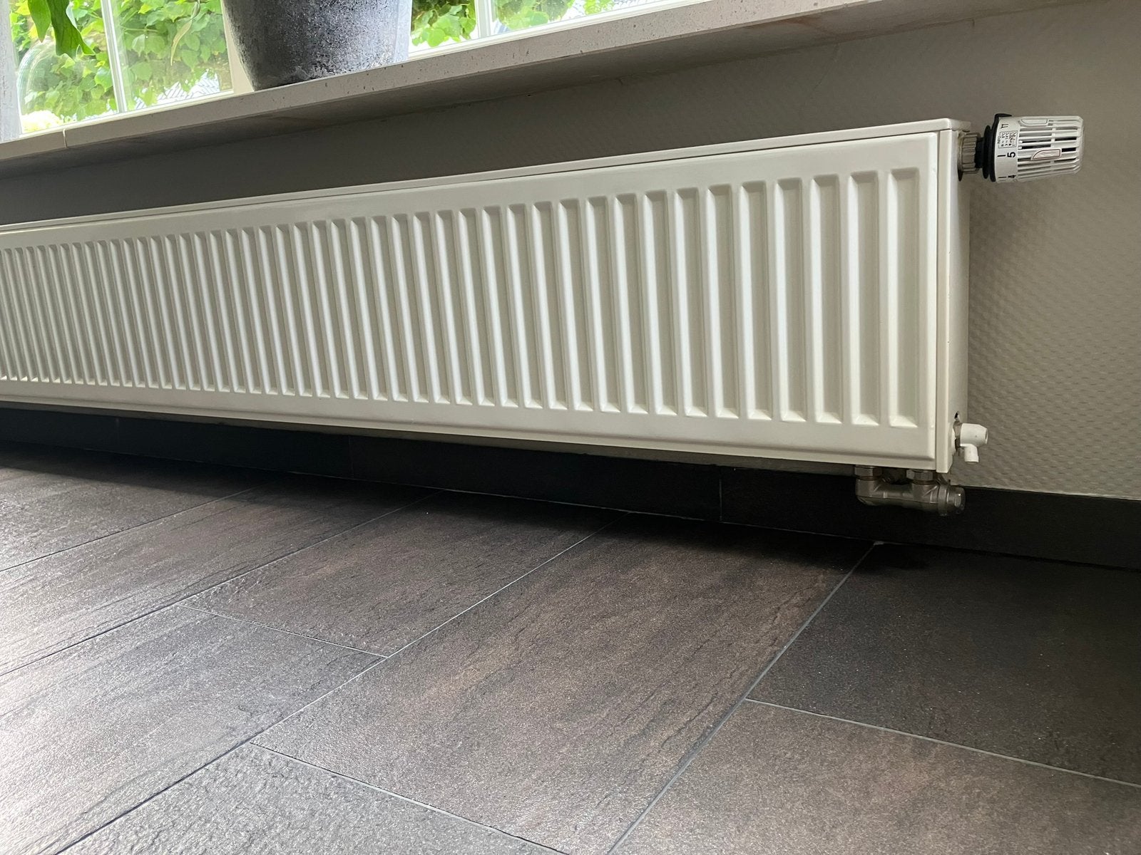 Tekoop  dubbele radiator 240x30x10 cm, Ophalen, Zo goed als nieuw, Radiator, 30 tot 80 cm