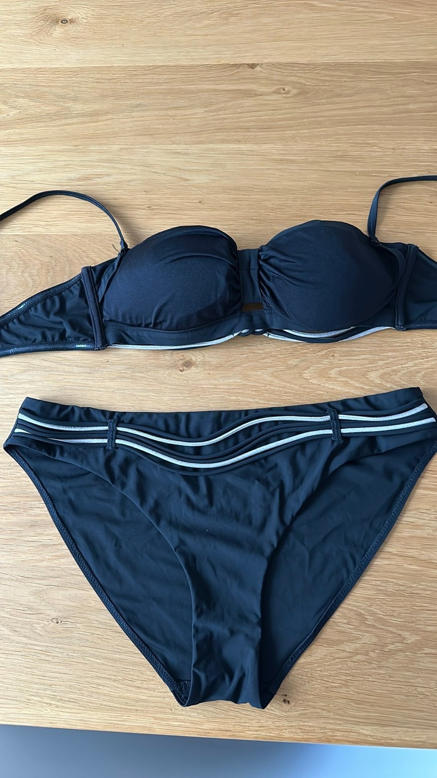 Zwarte bikini set - Maat 42, Cup B, Ophalen of Verzenden, Zo goed als nieuw, Zwart, Bikini