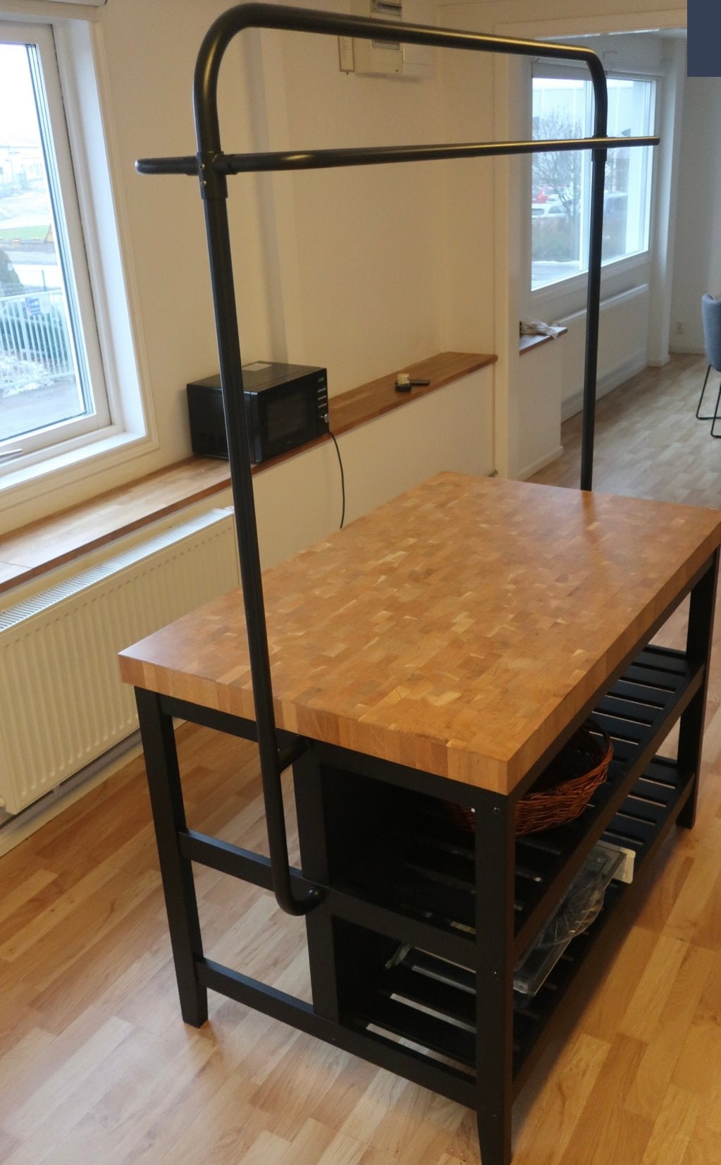 VADHOLMA keukeneiland ikea met rek, Ophalen, 50 tot 100 cm, Zo goed als nieuw, Minder dan 100 cm