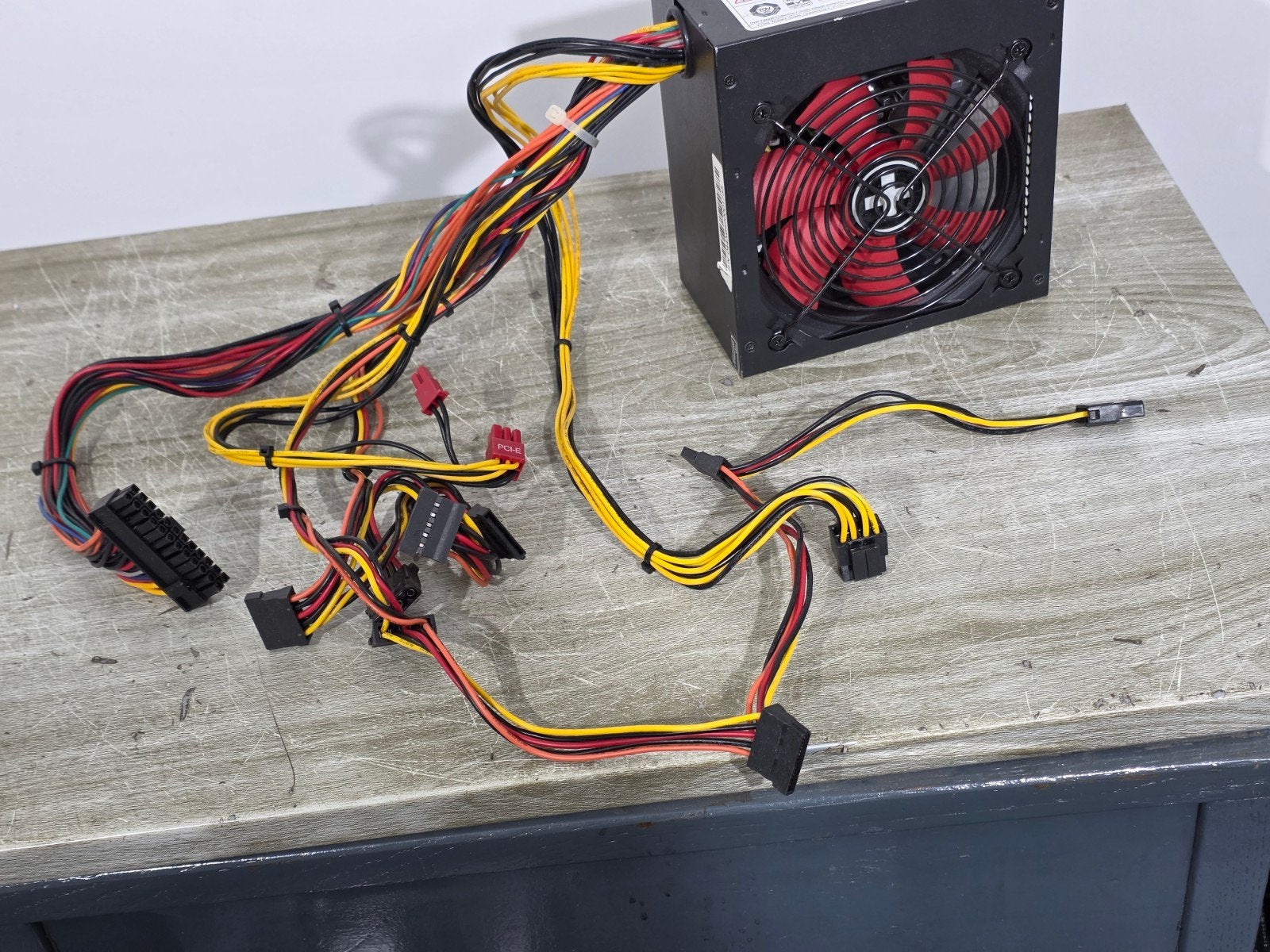 xilence 450w max voeding psu power supply xp600r6 600w piek, Gebruikt, ., Ophalen of Verzenden, .