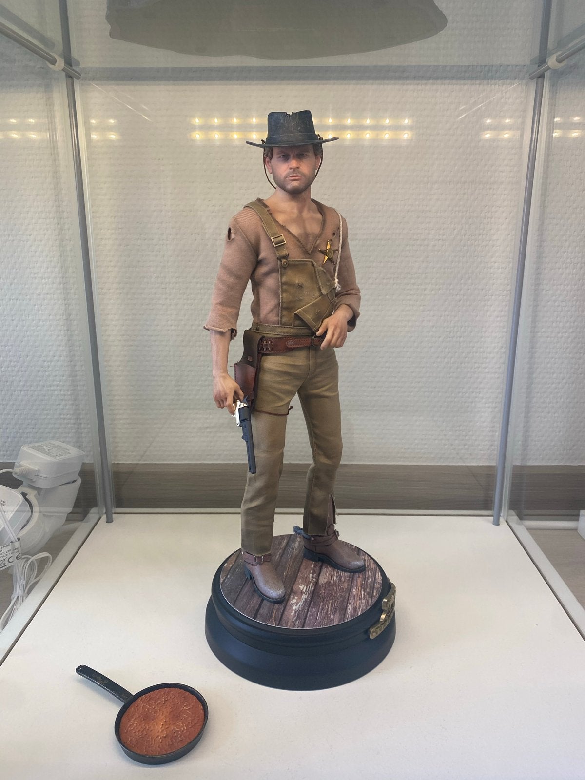 Kaustic plastik Terence Hill 1/6 figuur Deluxe, Ophalen of Verzenden, Zo goed als nieuw, Film, Actiefiguur of Pop