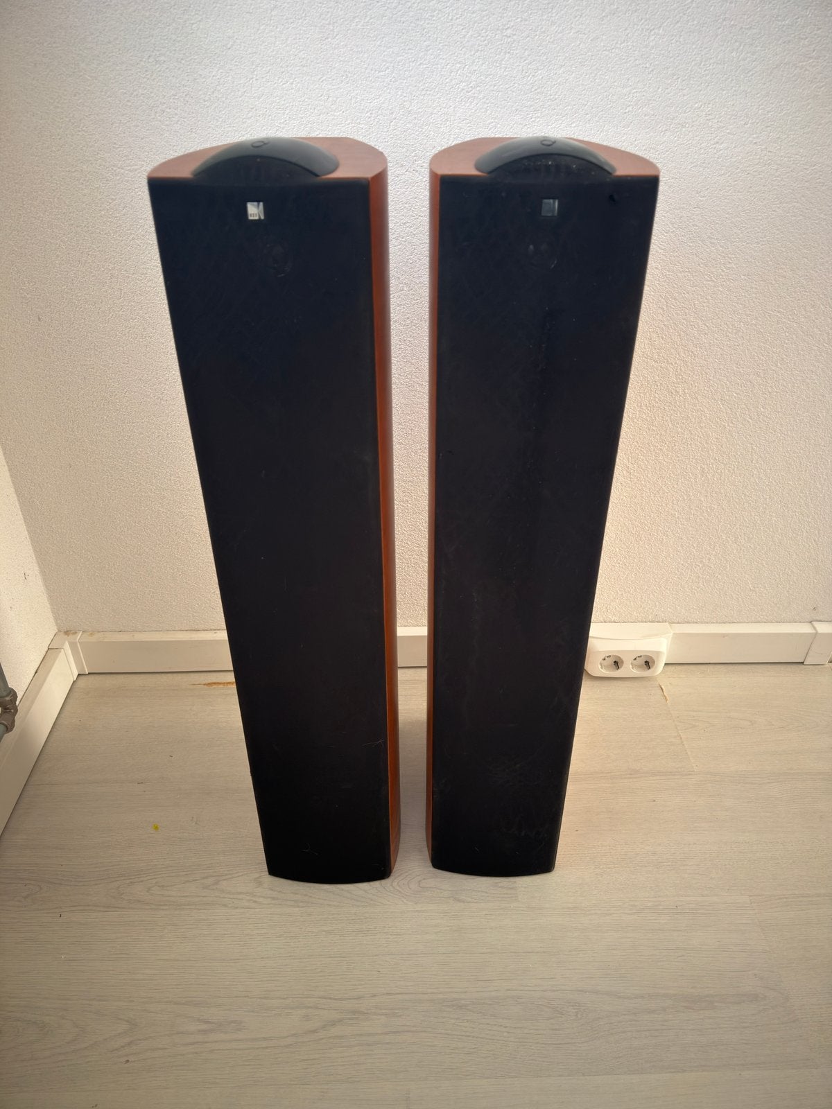 KEF Q4, Audio, Tv en Foto, Luidsprekers, Ophalen, Vloerstaande luidspreker, 120 tot 150 watt, Zo goed als nieuw