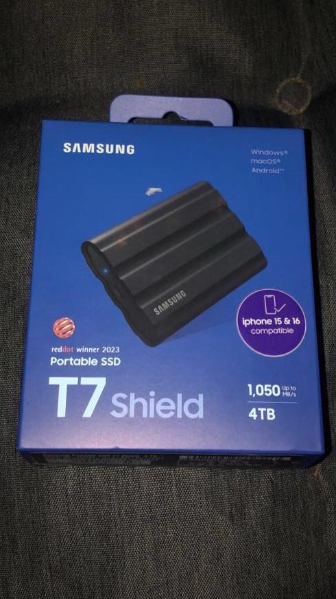 Samsung T7 Shield Portable SSD 4TB – Nieuw in verpakking, Computers en Software, Harde schijven, Verzenden, Nieuw, Laptop, USB