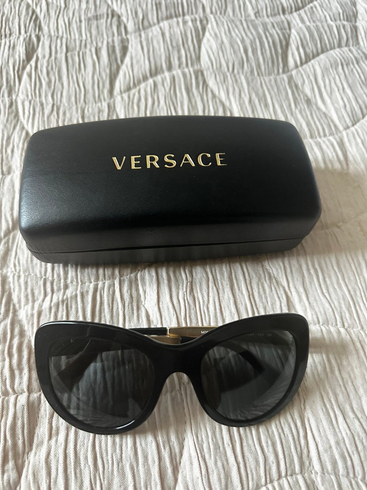 Originele Versace zwart met goud zonnebril 4325-A, Ophalen, Zo goed als nieuw, Zwart, Overige merken