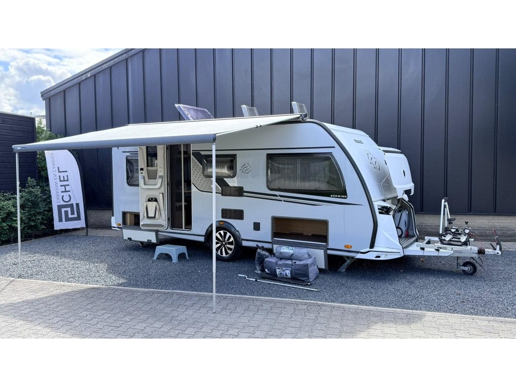 KNAUS SÜDWIND 500 EU 60 YRS 2022: Ultra luxe/zeer c, Caravans en Kamperen, Caravans, Rondzit, Bedrijf, Schokbreker, Lengtebed
