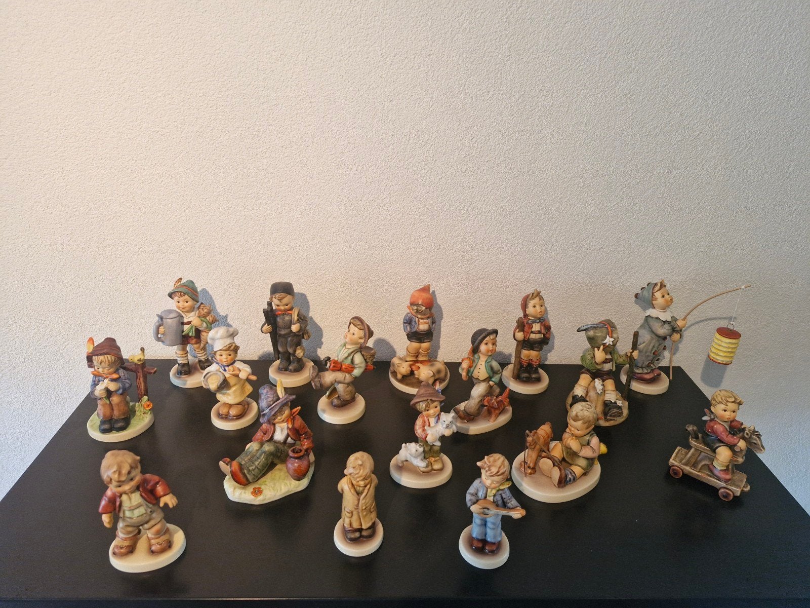 Hummel Goebel beeldjes  Jongens, Ophalen of Verzenden, Zo goed als nieuw, Hummel