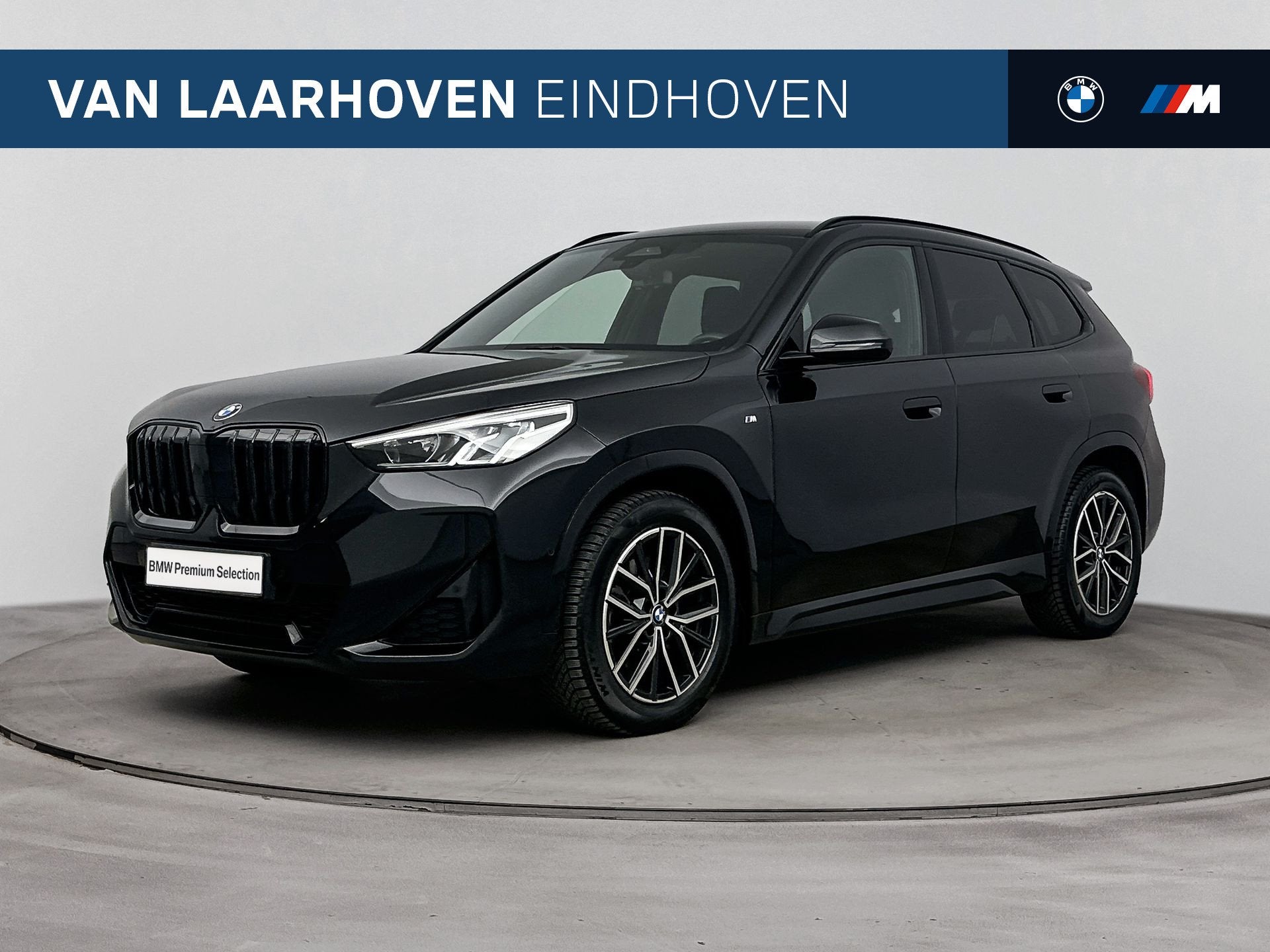 BMW X1 sDrive20i M Sport Automaat / Sportstoelen / Achteruit, Dealer onderhouden, 1525 kg, 156 pk, Met garantie (alle)