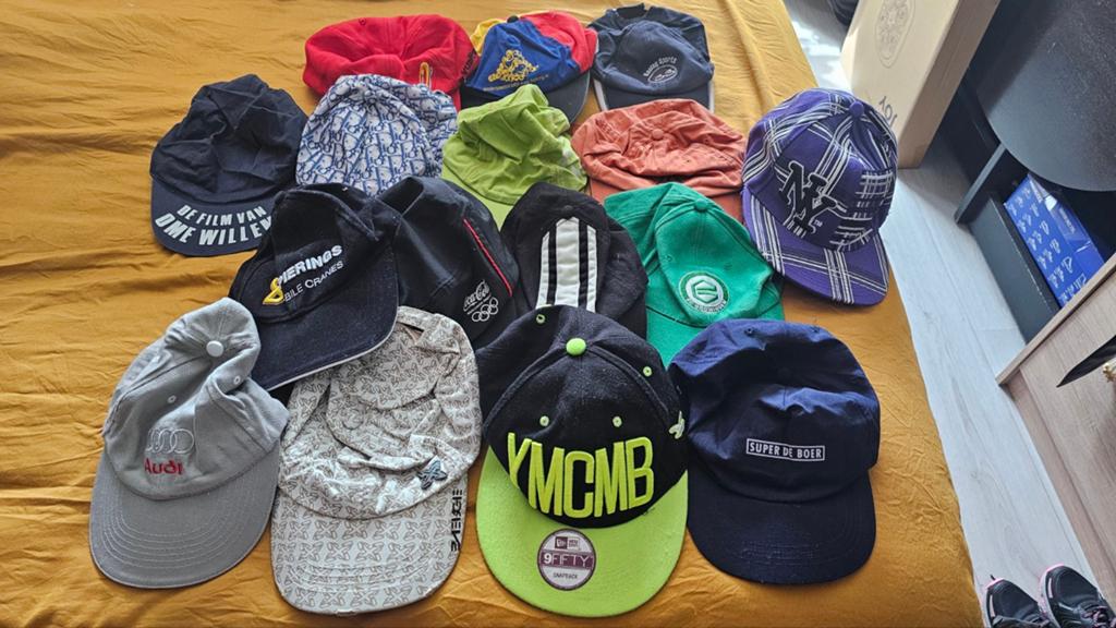 Diverse collectie petten en hoeden, Diverse, Pet, Gedragen, One size fits all