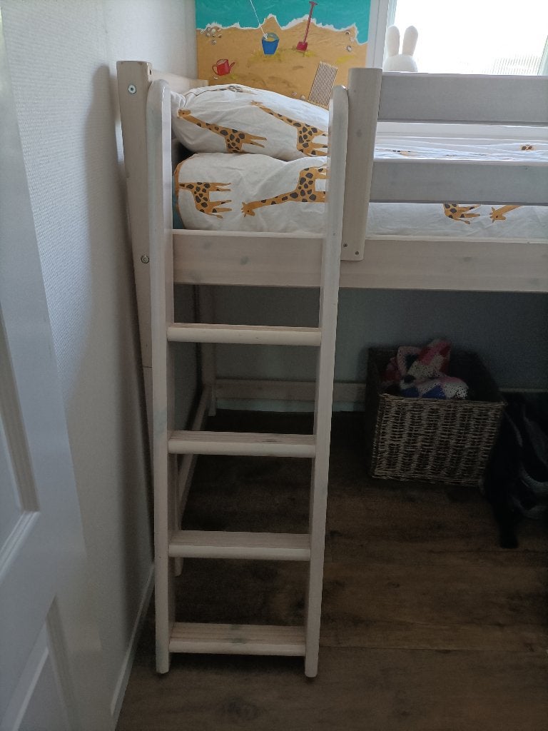 Halfhoog slaper wit Flexa 200x 90, Ophalen, Zo goed als nieuw, Halfhoogslaper