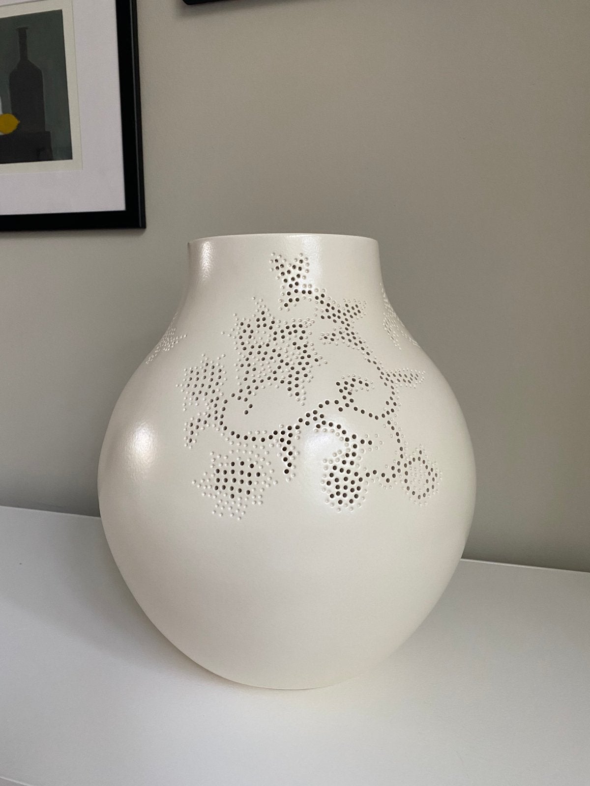 Ikea Jonsberg vaas wit in Nieuwstaat, Ophalen, Zo goed als nieuw, Handgemaakt, Wit