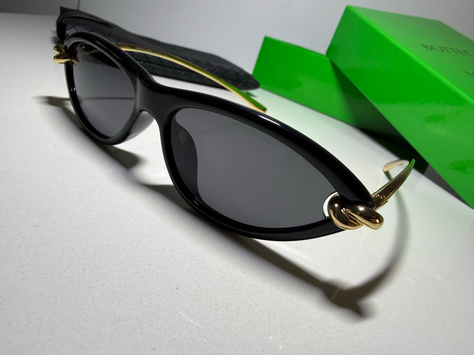 Bottega Veneta Zonnebril, Overige merken, Zonnebril, Zwart, Nieuw
