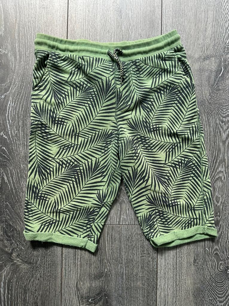 Mooie korte broek - maat 170, Kinderen en Baby's, Kinderkleding | Maat 170, Ophalen of Verzenden, Gebruikt, Jongen, Broek