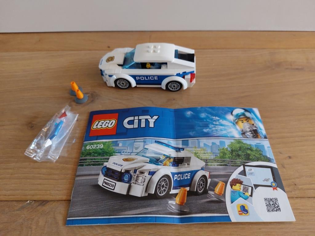 Lego City Politiepatrouille auto #60239, Kinderen en Baby's, Speelgoed | Duplo en Lego, Ophalen, Compleet, City, Lego
