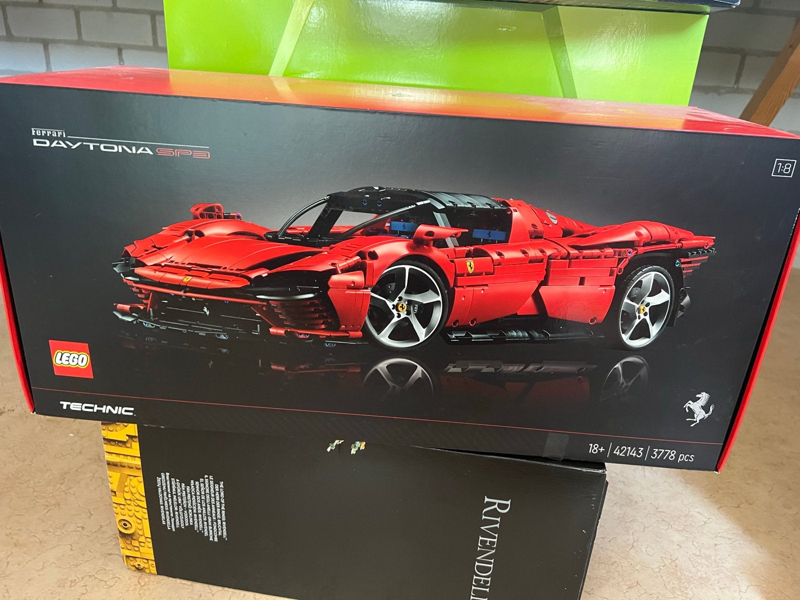 Lego Technic Ferrari Daytona SP3 (42143) - Compleet, Ophalen, Zo goed als nieuw