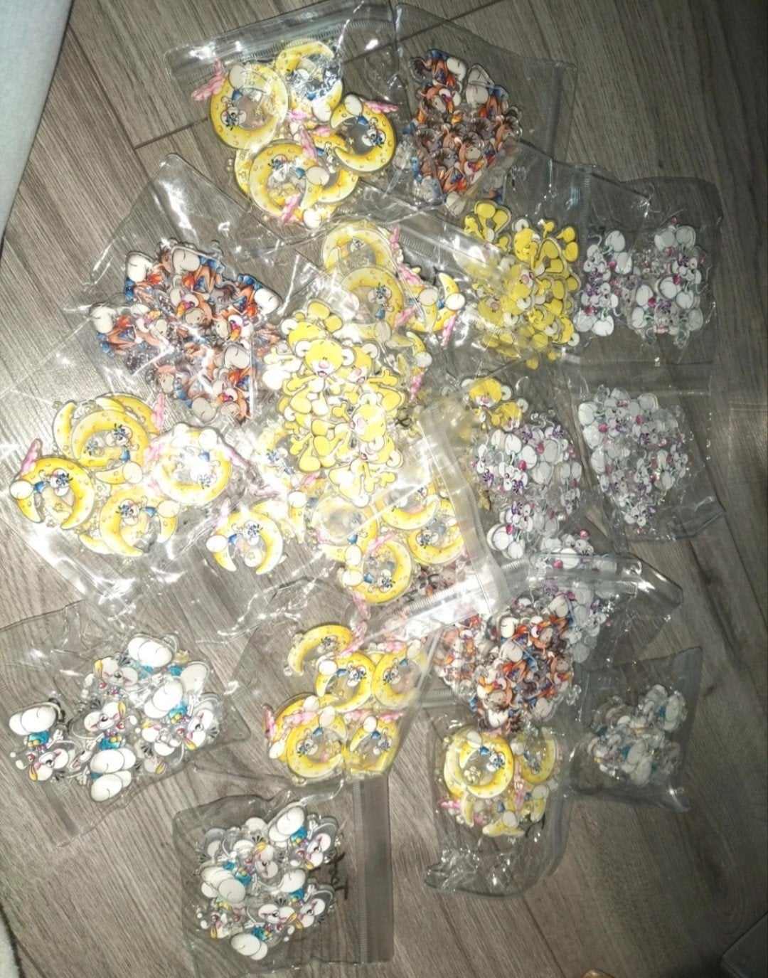 210 Nieuwe Diddl Acryl Plaatjes voor Sleutelhangers, Verzamelen, Ophalen of Verzenden, Verschillende figuren, Nieuw, Overige typen