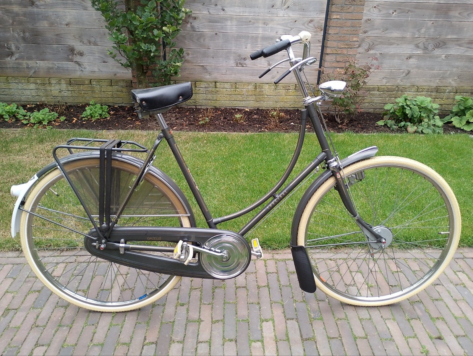 Originele GAZELLE SPORT SPECIAAL omafiets, Fietsen en Brommers, Fietsen | Oldtimers, Ophalen, Jaren '60 of nieuwer, 55 tot 59 cm