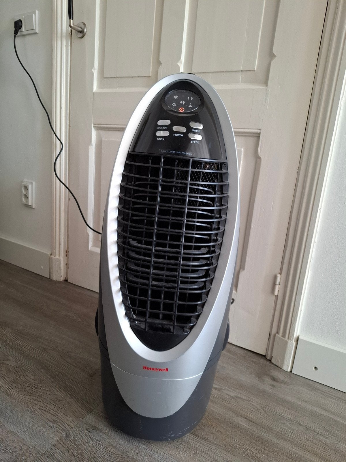 Honeywell CS10XE Mobiele Luchtkoeler met Afstandsbediening, Ophalen, Timer, Minder dan 60 m³, 3 snelheden of meer