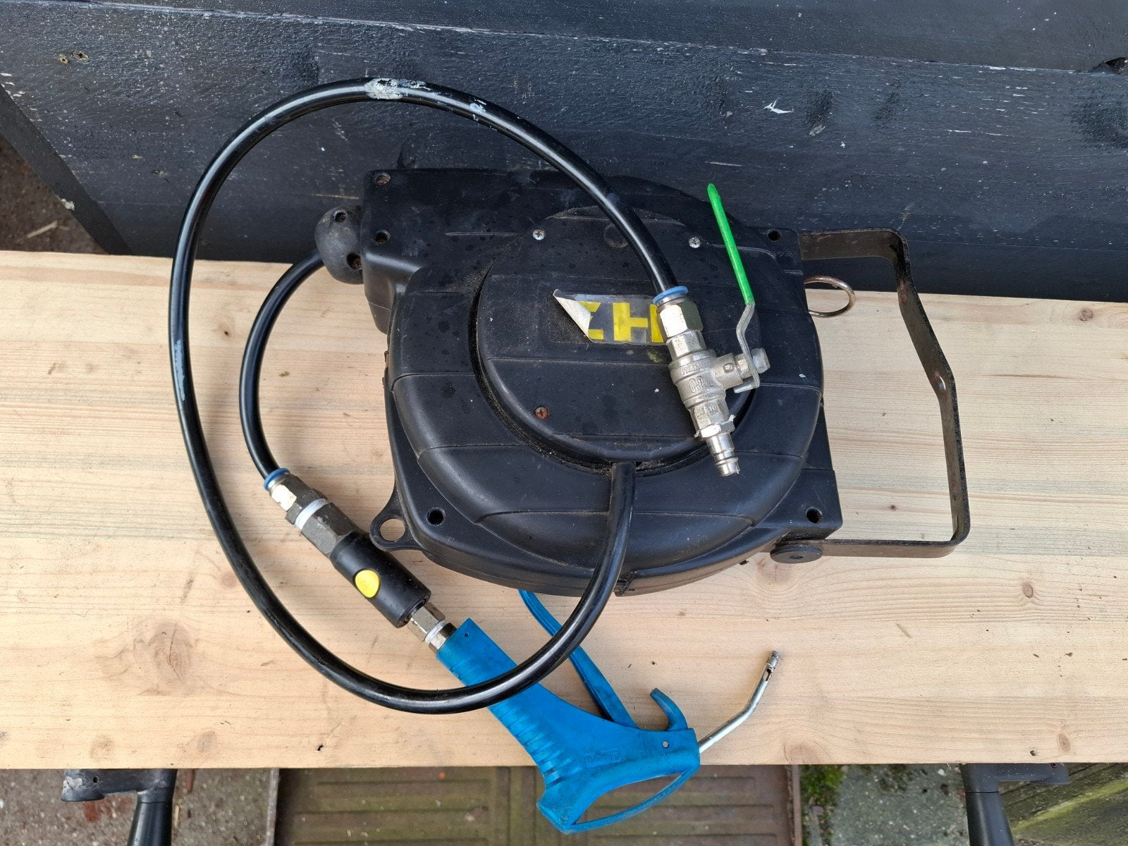 Compressorhaspel met automatisch oprolsysteem - 7.5m, Ophalen of Verzenden, Gebruikt