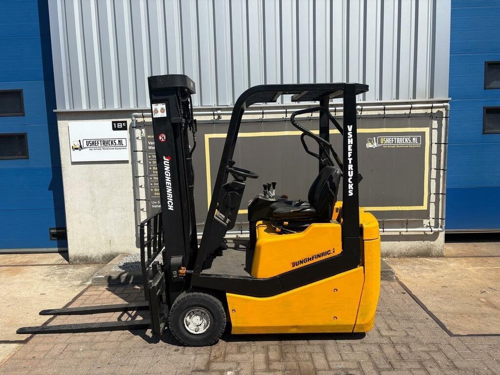VS-22792 Elektrische triplex heftruck Jungheinrich, Jungheinri, Jungheinrich, Info@jungheinrich.de, Heftruck