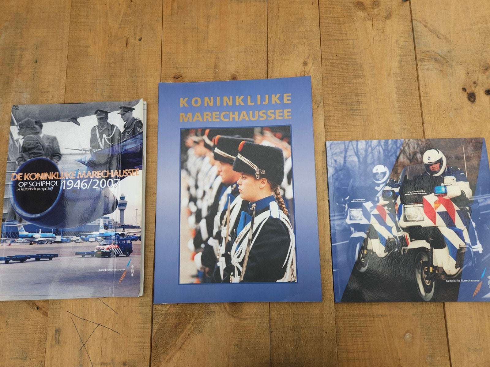 Historie KMar 3 boeken., Ophalen of Verzenden, Landmacht, Nederland, Boek of Tijdschrift