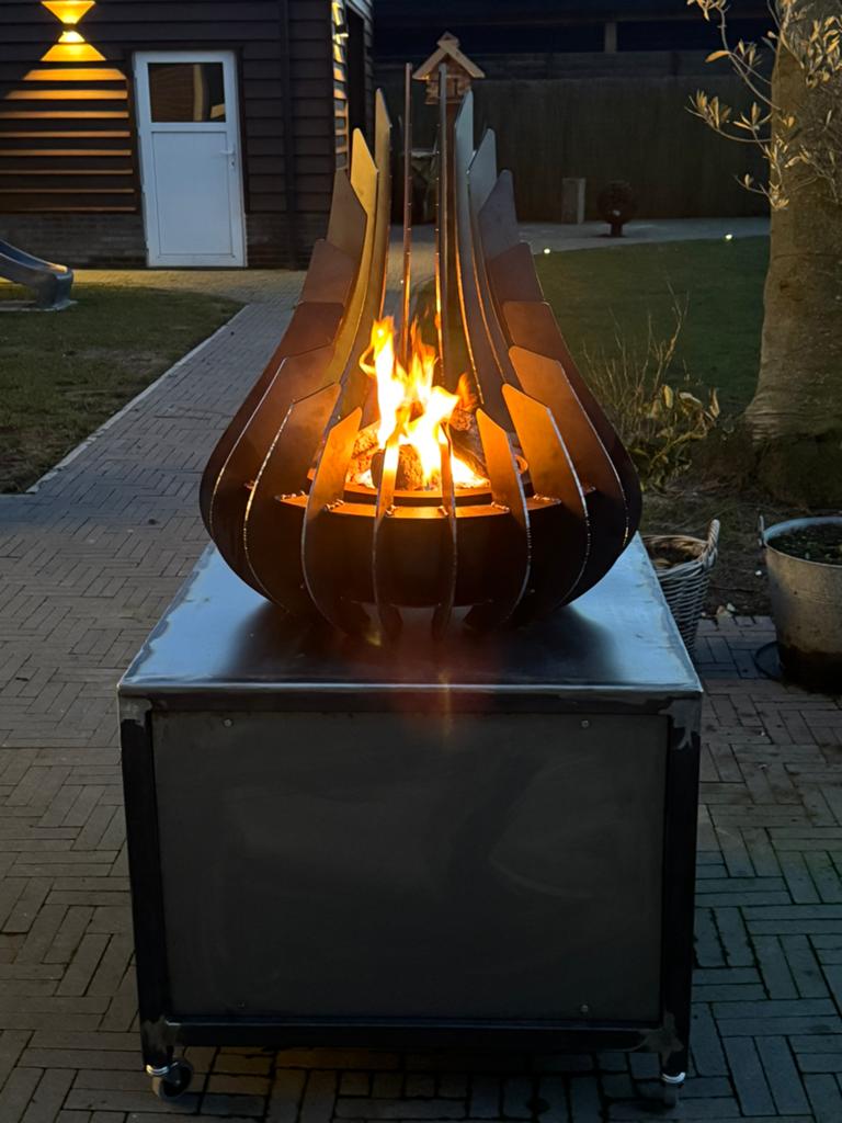 Uniek design terrasverwarmer op gas of hout, Tuin en Terras, Tuinhaarden, Ophalen, Nieuw