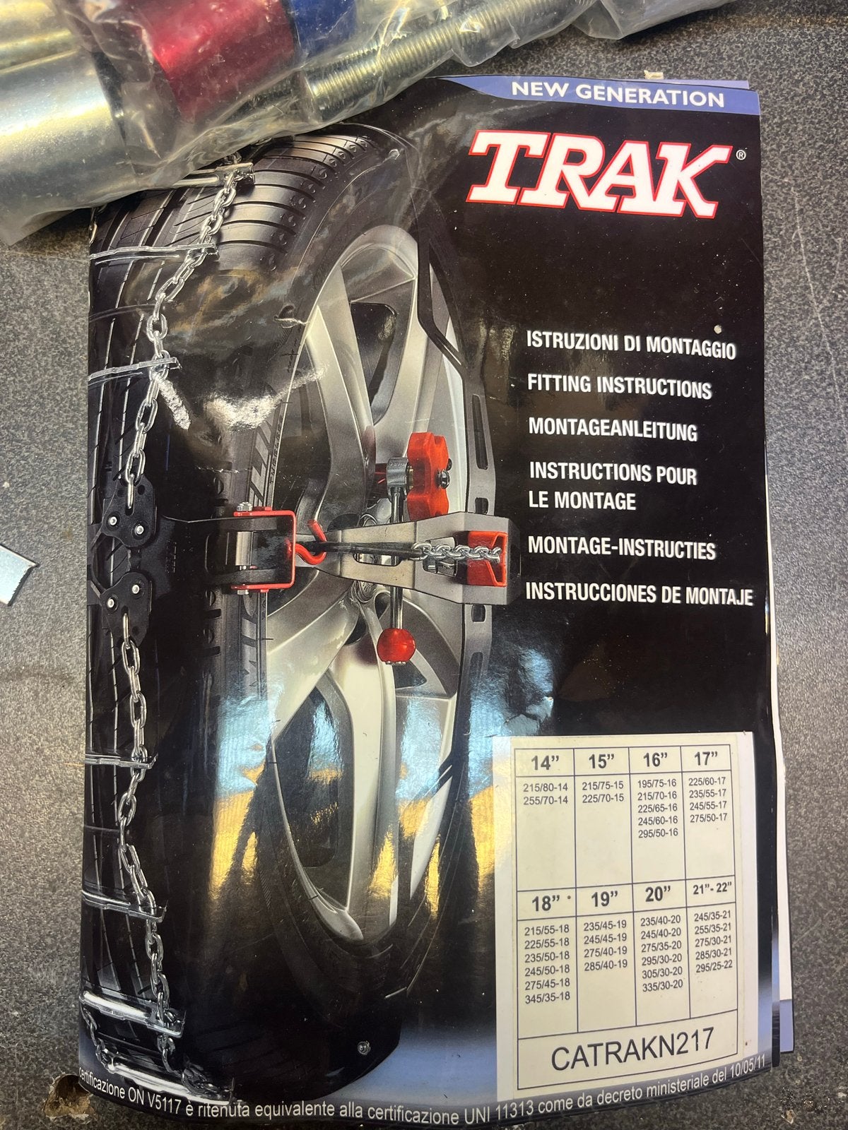 Trak sneeuwkettingen CATRAKN217 - Nieuwstaat, Ophalen, Nieuw