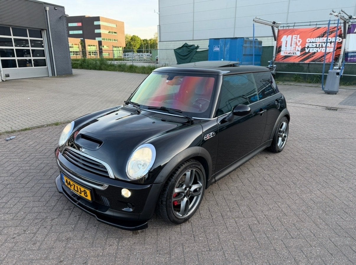 Mini cooper s R53, Auto's, Voorwielaandrijving, Zwart, 4 stoelen, Leder en Stof