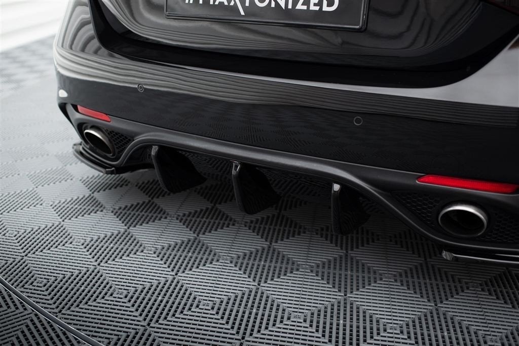 Maxton Design Alfa Romeo Giulia Veloce Q4 Rear Valance Spoil, Verzenden, Automotive Parts, A.parts@hotmail.nl, Trasmolenlaan 12 3447 GZ Woerden